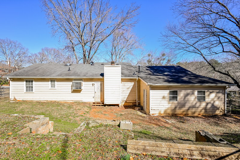 1,810/Mo, 3835 Charlotte Dr Rex, GA 30273 Rear View