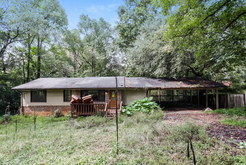 0/Mo, 5847 Pinetree Ln Rex, GA 30273 External View