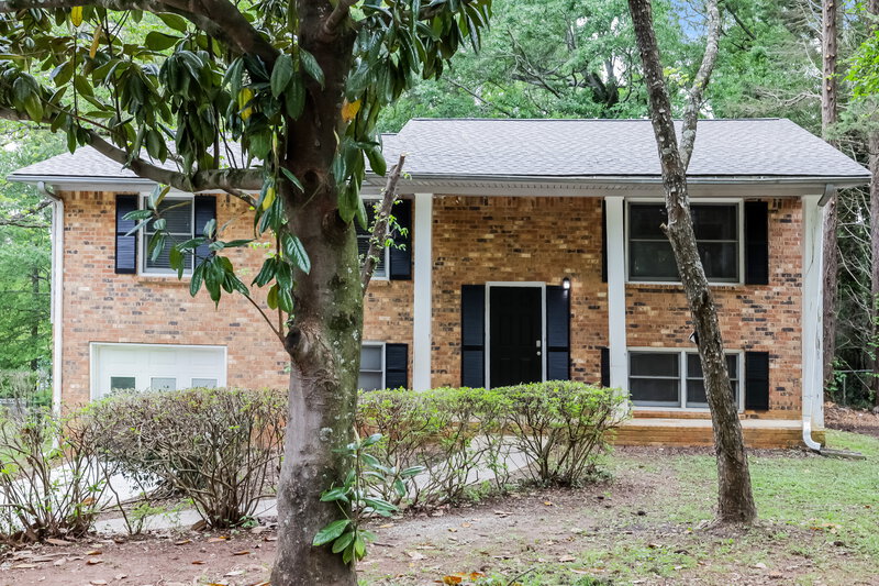 0/Mo, 6693 Bedford Rd Rex, GA 30273 External View
