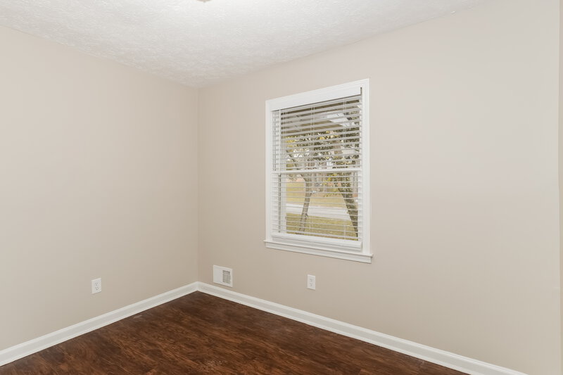 0/Mo, 6693 Bedford Rd Rex, GA 30273 Bedroom View 2