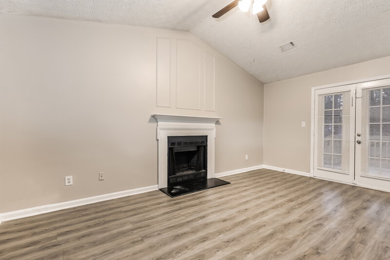 1,675/Mo, 6702 Doublegate Ln Rex, GA 30273 Living Room View 2