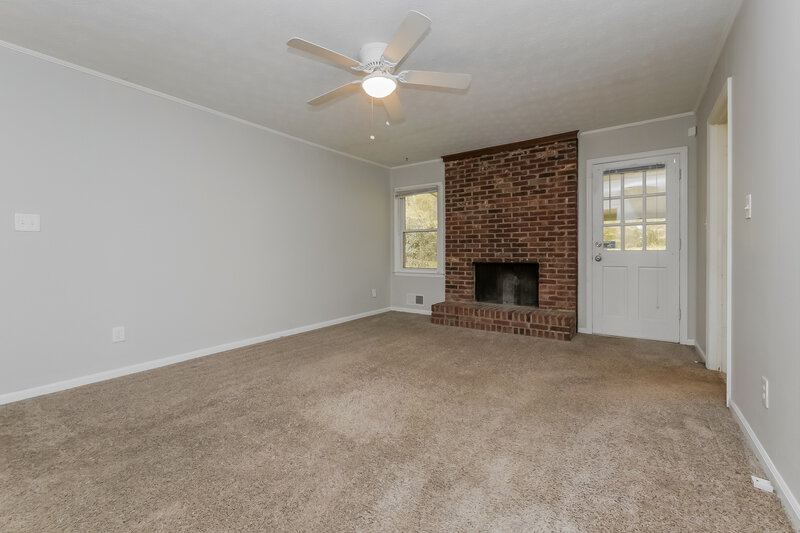 1,630/Mo, 1646 Cheryl Leigh Dr Riverdale, GA 30296 Living Room View