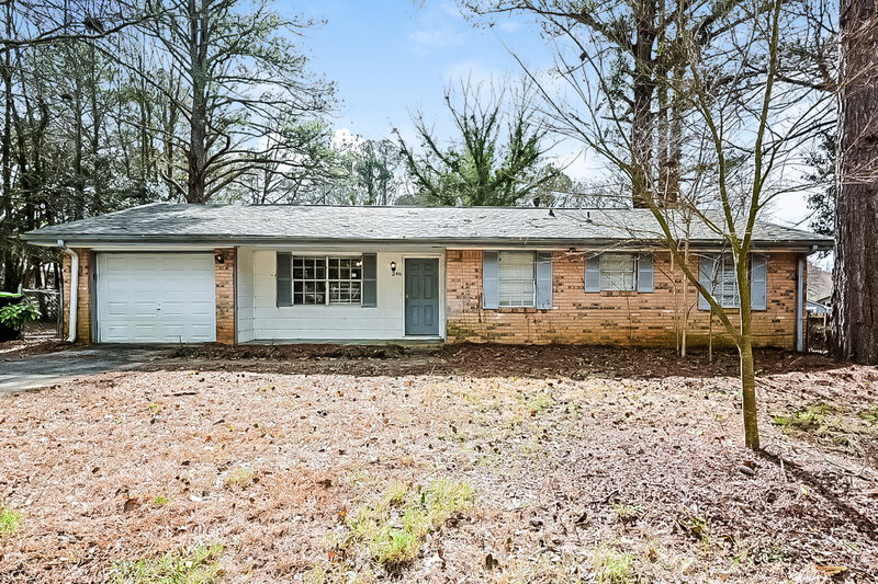 3 Bedroom House – 246 Bellwood Ln, Riverdale, GA 30274