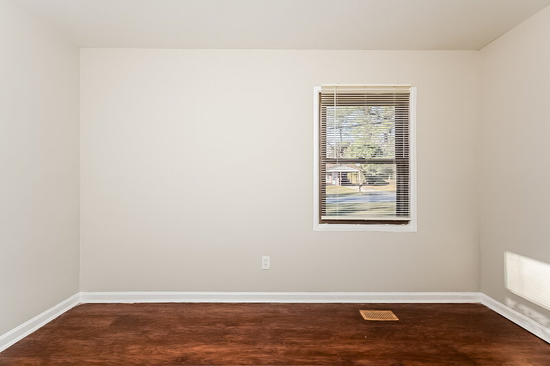 1,625/Mo, 263 Roxbury Dr Riverdale, GA 30274 Bedroom View 3