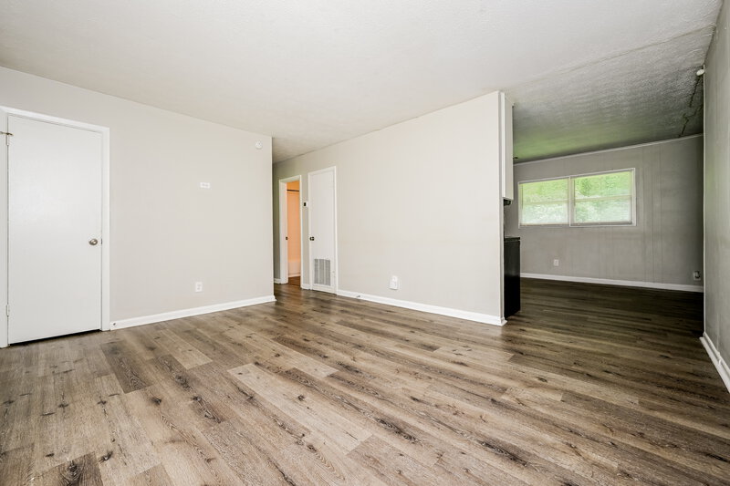 1,955/Mo, 494 Clara Dr Riverdale, GA 30274 Living Room View