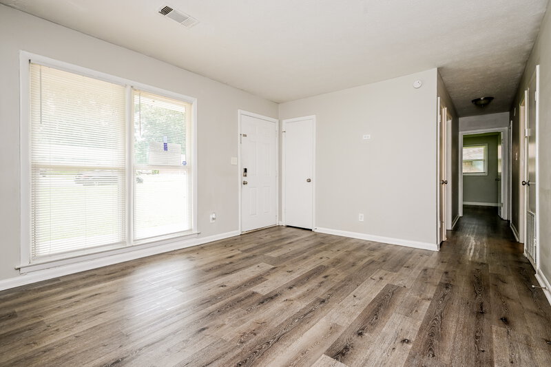 1,955/Mo, 494 Clara Dr Riverdale, GA 30274 Living Room View 3