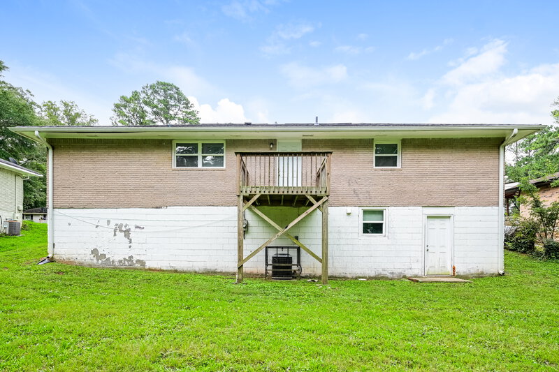 1,955/Mo, 494 Clara Dr Riverdale, GA 30274 Rear View