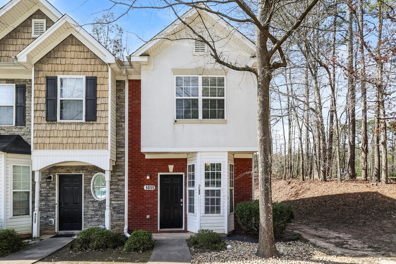 1,465/Mo, 6055 Camden Forrest Dr Riverdale, GA 30296 External View