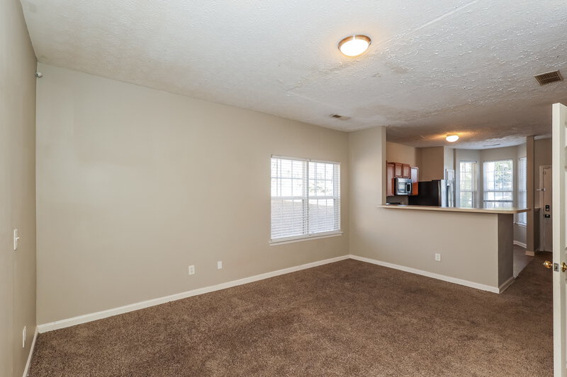 1,465/Mo, 6055 Camden Forrest Dr Riverdale, GA 30296 Dining Room View 2