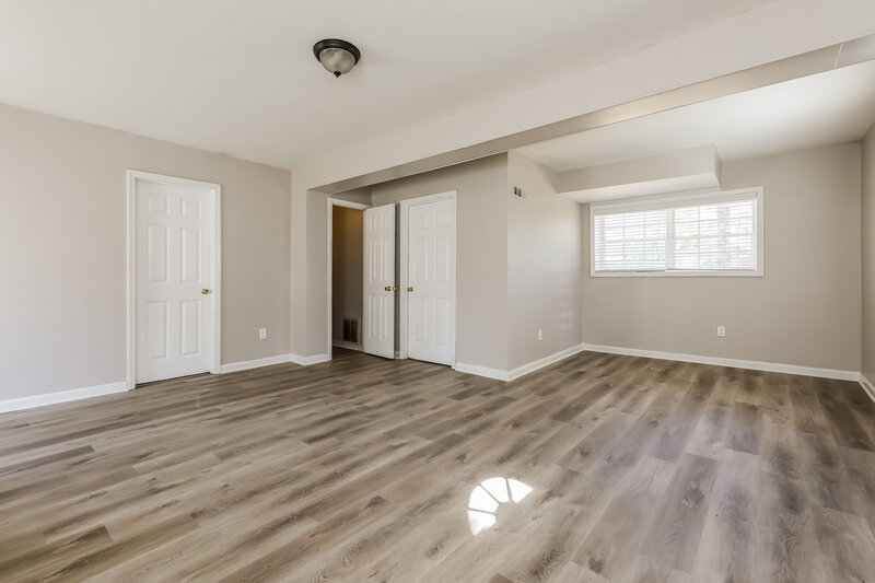 1,780/Mo, 6396 Thornhedge Dr Riverdale, GA 30296 Living Room View 2