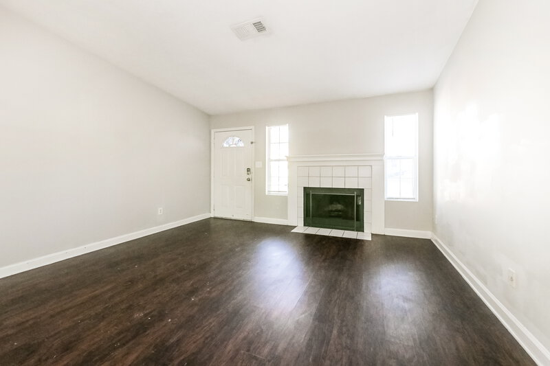 1,740/Mo, 2830 Robinson Wood Dr Riverdale, GA 30296 Misc View 3