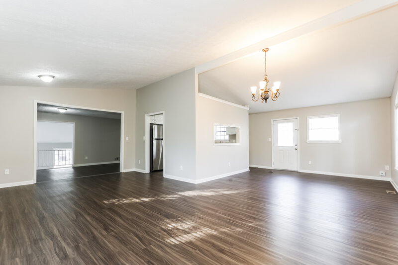 0/Mo, 6405 Beethoven Cir Riverdale, GA 30296 Dining Room View