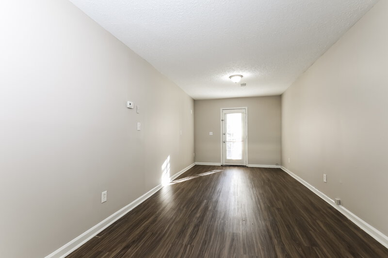 0/Mo, 6405 Beethoven Cir Riverdale, GA 30296 Main Bedroom View