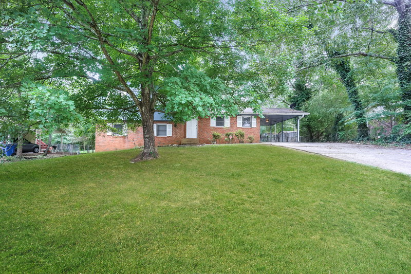 2,360/Mo, 402 VALIANT Lane Riverdale, GA 30274 External View