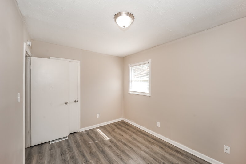 1,600/Mo, 7032 Ray St Riverdale, GA 30274 Bedroom View 4