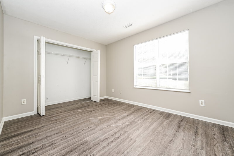 2,610/Mo, 7105 E Village Ct Riverdale, GA 30296 Bedroom View 4