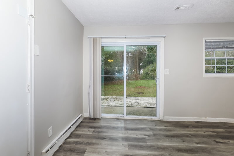 1,400/Mo, 6707 Willow Twig Rd Riverdale, GA 30274 Dining Room View