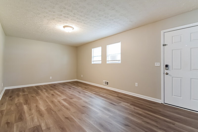 1,635/Mo, 9184 Homewood Dr Riverdale, GA 30274 Living Room View