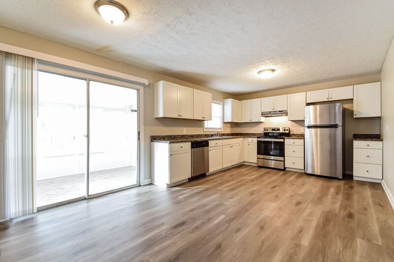 1,635/Mo, 9184 Homewood Dr Riverdale, GA 30274 Dining Room View