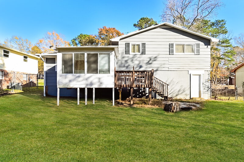 1,635/Mo, 9184 Homewood Dr Riverdale, GA 30274 Rear View 3