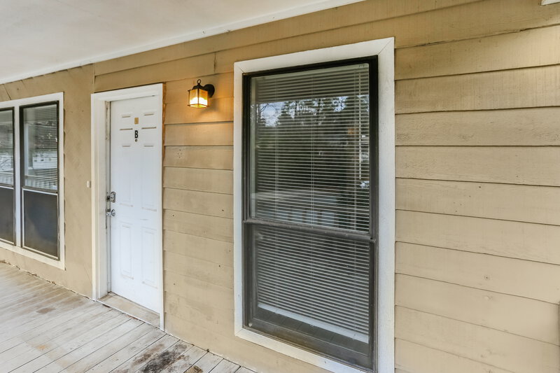 1,580/Mo, 1535 Springwood Dr SE Unit B Smyrna, GA 30080 Front Entrance View