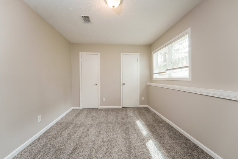 1,850/Mo, 2704 Laurel View Dr Snellville, GA 30039 Bedroom View