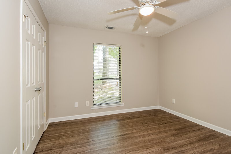 1,950/Mo, 2735 Trotters Walk Trl Snellville, GA 30078 Bedroom View