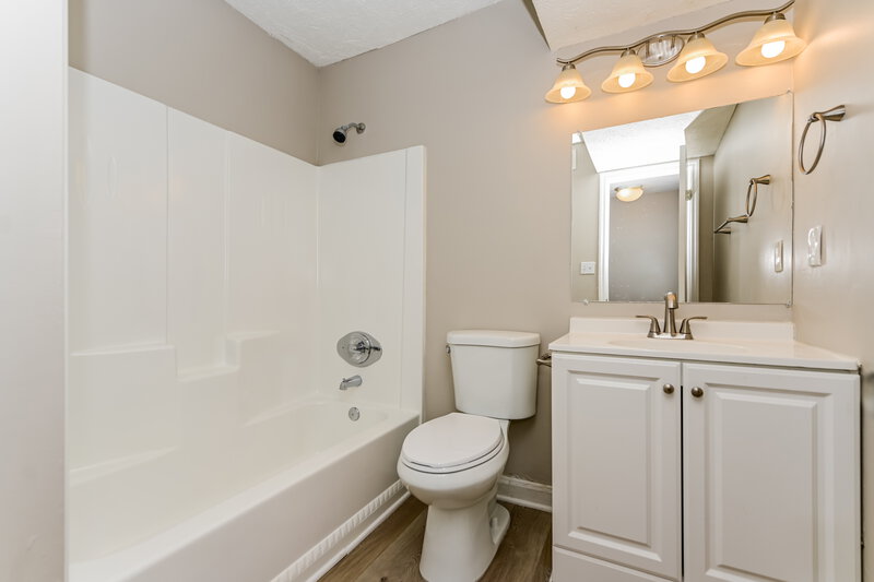 1,740/Mo, 119 Adrian Dr Stockbridge, GA 30281 Bathroom View