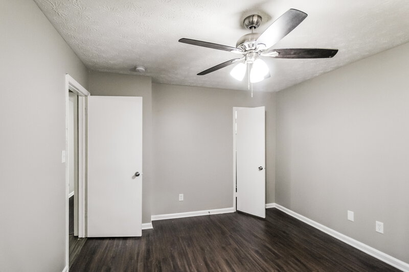 1,675/Mo, 225 Carriage Cir Stockbridge, GA 30281 Main Bedroom View 2