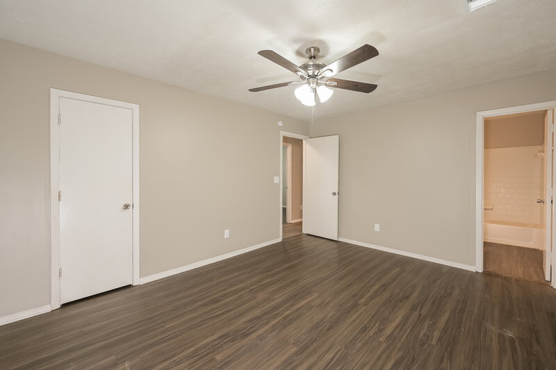 0/Mo, 1338 Mill Lake Cir Stone Mountain, GA 30088 Main Bedroom View 2