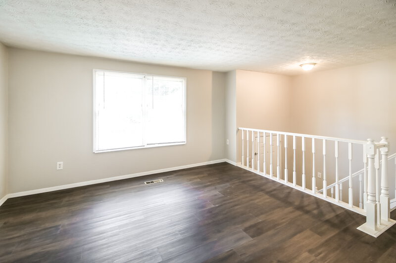 2,450/Mo, 2133 Scarbrough Rd Stone Mountain, GA 30088 Living Room View