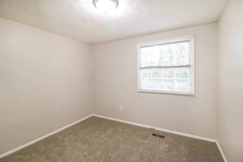 2,450/Mo, 2133 Scarbrough Rd Stone Mountain, GA 30088 Bedroom View