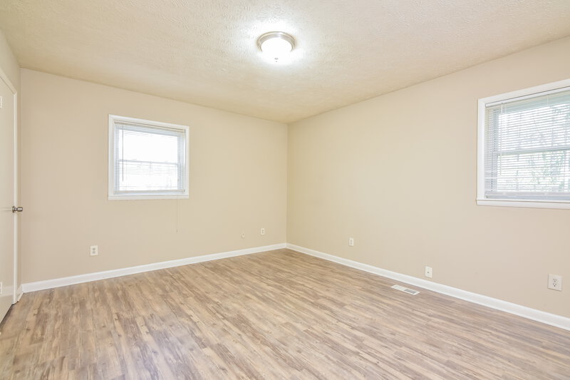 2,100/Mo, 4624 Elm Ridge Ct Stone Mountain, GA 30083 Main Bedroom View