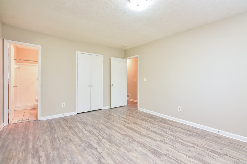 2,100/Mo, 4624 Elm Ridge Ct Stone Mountain, GA 30083 Bedroom View