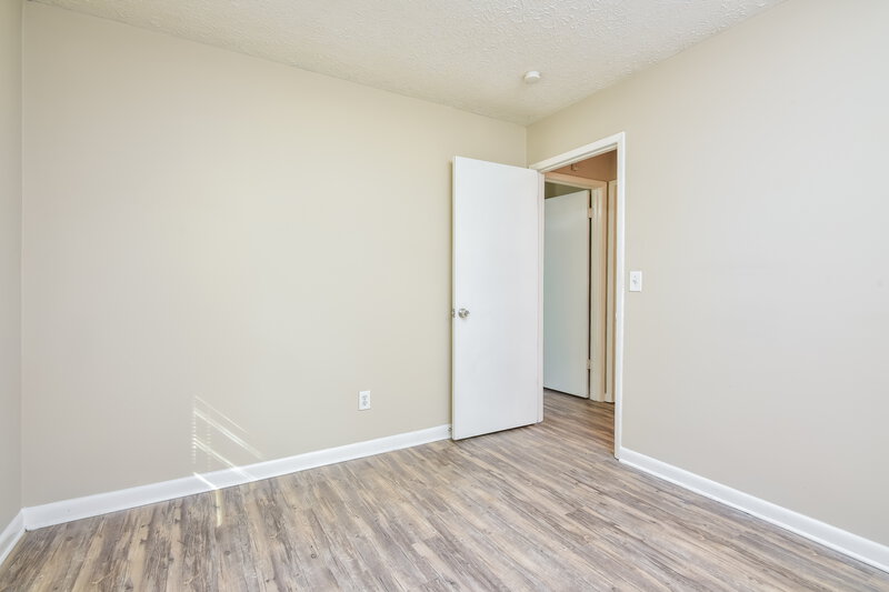 2,100/Mo, 4624 Elm Ridge Ct Stone Mountain, GA 30083 Bedroom View 4