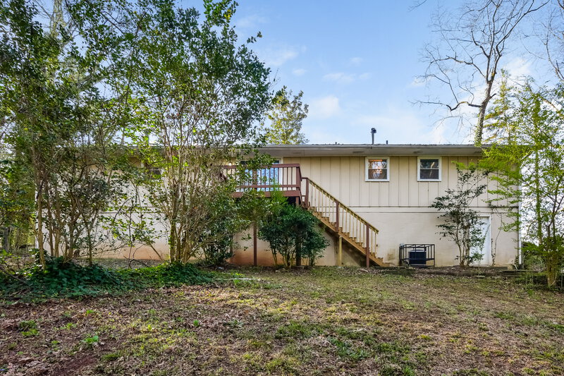 2,100/Mo, 4624 Elm Ridge Ct Stone Mountain, GA 30083 Rear View