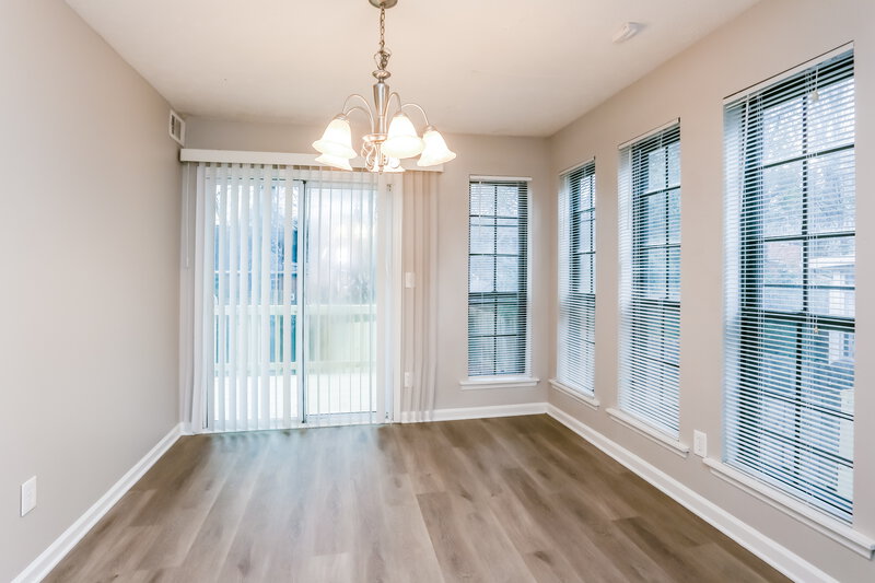 1,550/Mo, 4723 Old Highgate Entry Stone Mountain, GA 30083 Dining Room View