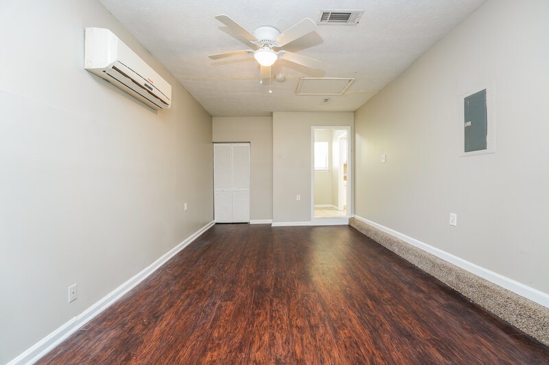 1,595/Mo, 488 Carillon Ln Stone Mountain, GA 30083 Family Room View