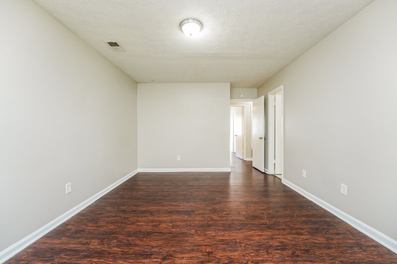 1,595/Mo, 488 Carillon Ln Stone Mountain, GA 30083 Main Bedroom View 2