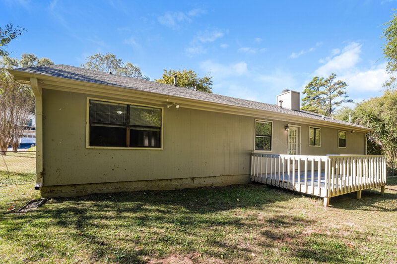 1,595/Mo, 488 Carillon Ln Stone Mountain, GA 30083 Rear View