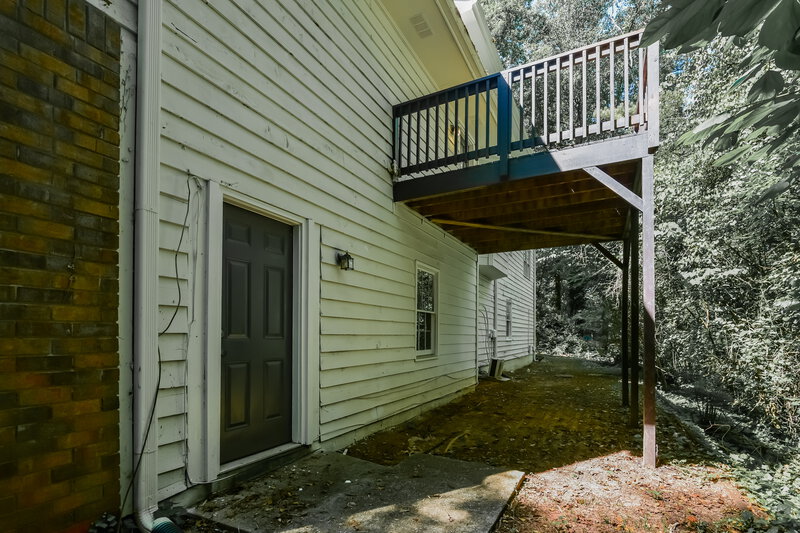 2,295/Mo, 5002 Post Road Ct Stone Mountain, GA 30088 Rear View