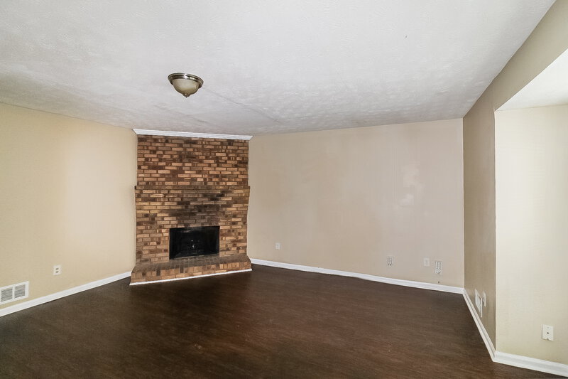 1,590/Mo, 5351 Ridgemere Ct Stone Mountain, GA 30083 Misc View 2