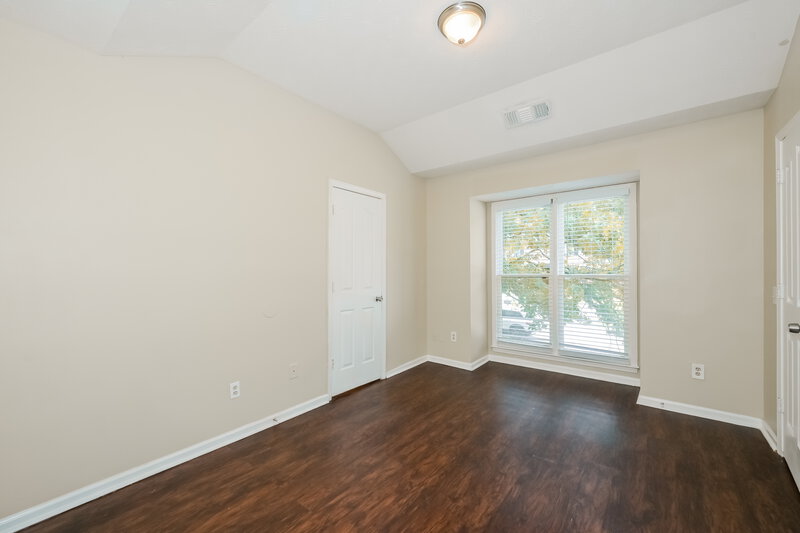 1,480/Mo, 5351 Ridgemere Ct Stone Mountain, GA 30083 Main Bedroom View