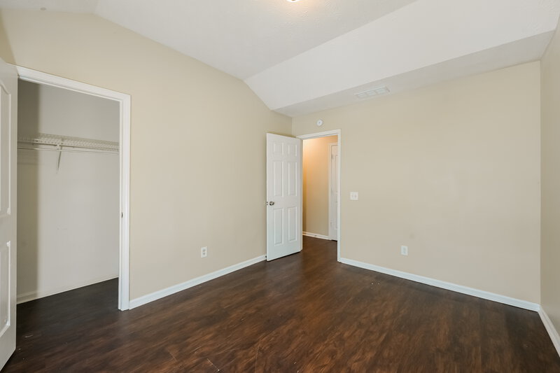 1,480/Mo, 5351 Ridgemere Ct Stone Mountain, GA 30083 Main Bedroom View 2