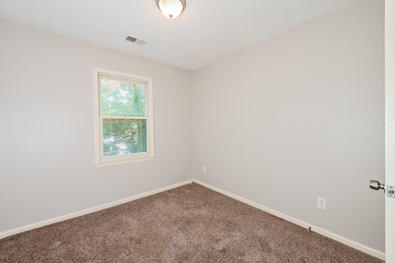 1,670/Mo, 5353 Ridgemere Ct Stone Mountain, GA 30083 Bedroom View