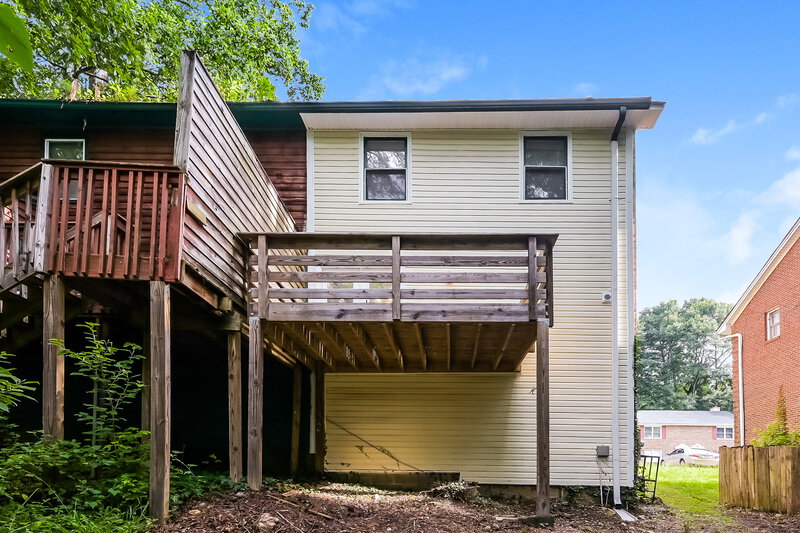 1,670/Mo, 5353 Ridgemere Ct Stone Mountain, GA 30083 Rear View