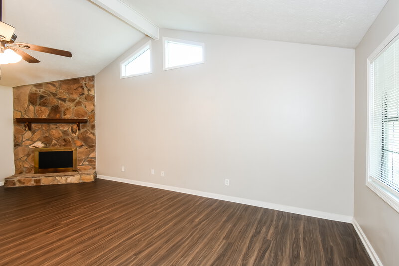 2,380/Mo, 5376 Whitney Court Stone Mountain, GA 30088 Living Room View 2