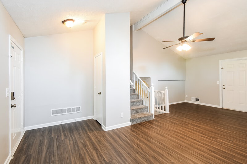 2,380/Mo, 5376 Whitney Court Stone Mountain, GA 30088 Living Room View 3