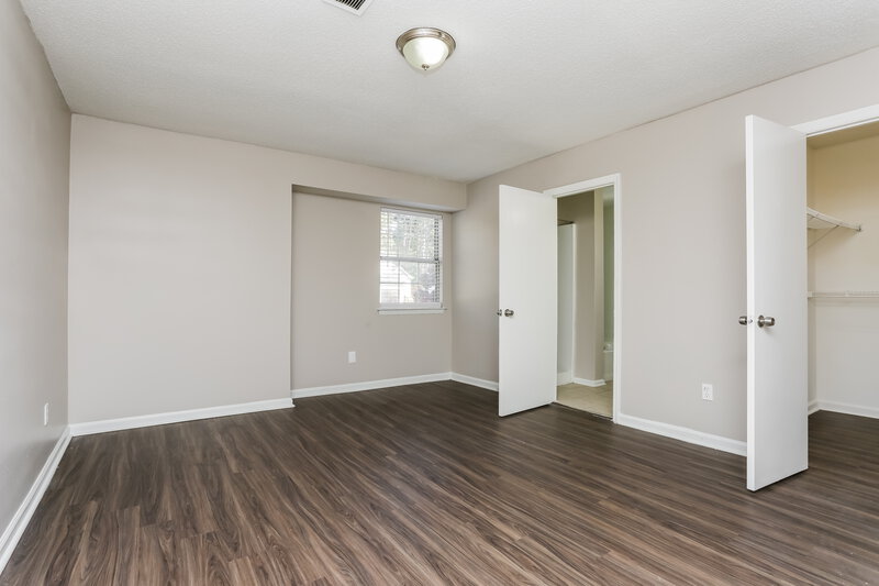 1,770/Mo, 5453 Fox Valley Ln Stone Mountain, GA 30088 Main Bedroom View