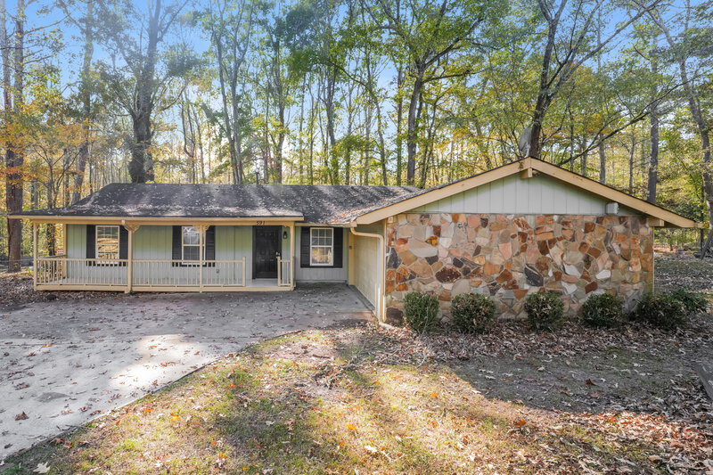 1,675/Mo, 591 STONEHEDGE Drive Stone Mountain, GA 30087 External View